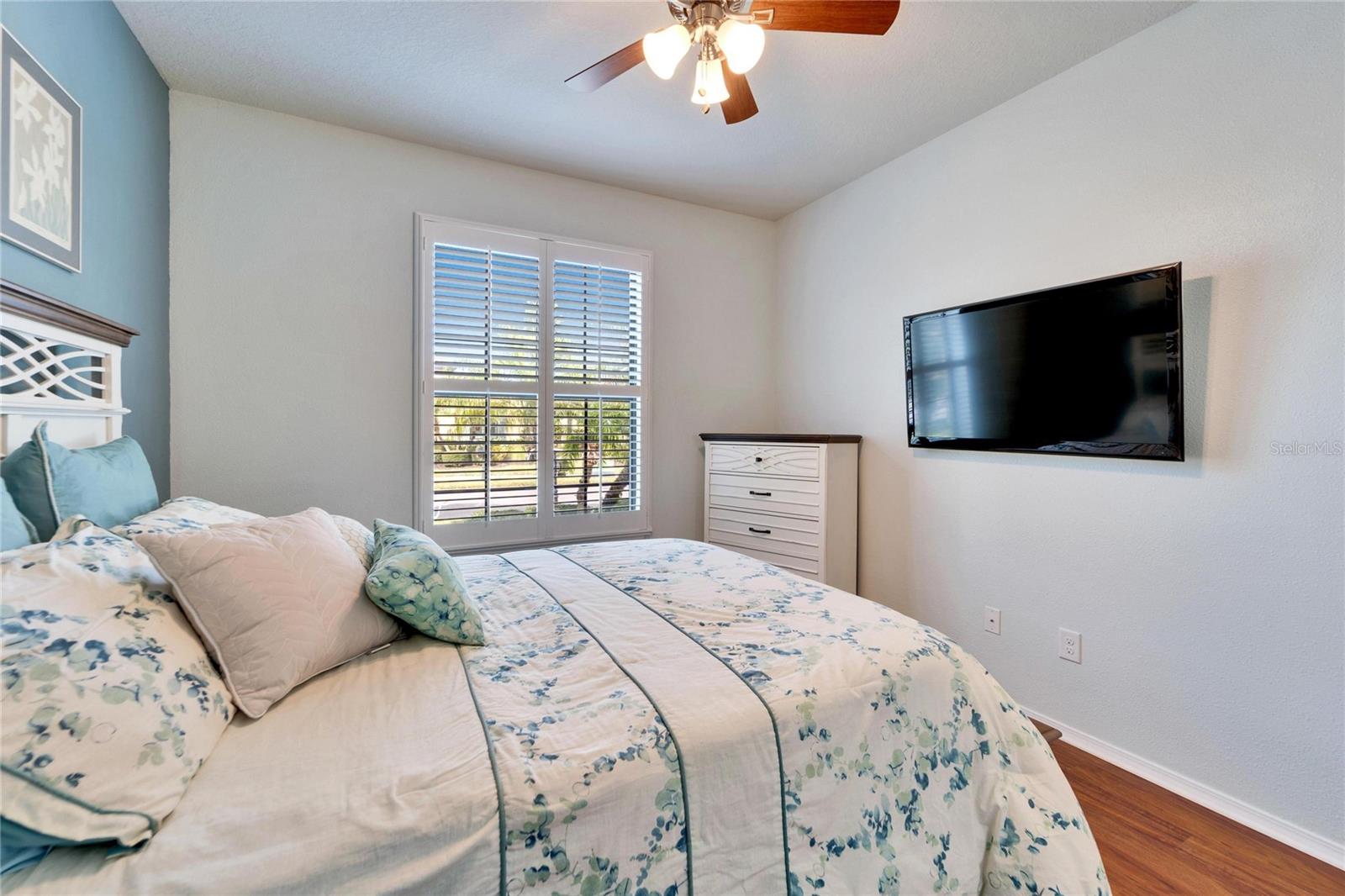 5527 SUNSET FALLS DR, APOLLO BEACH, FL, 33572