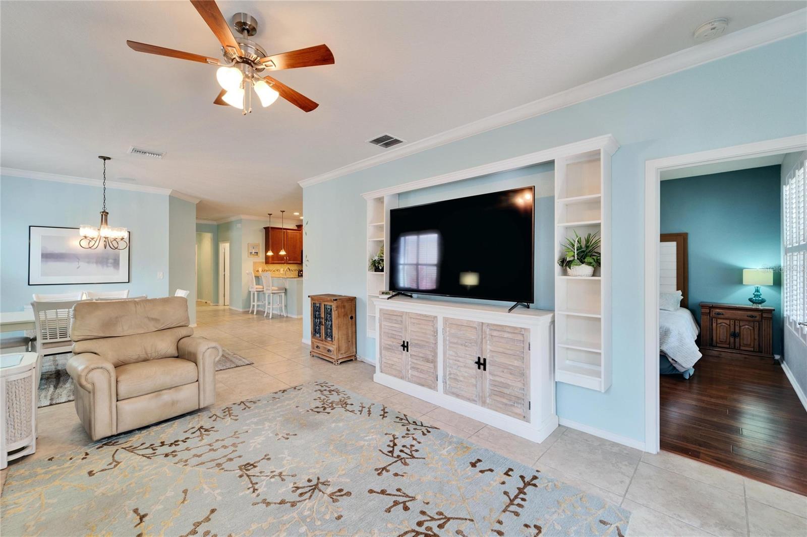 5527 SUNSET FALLS DR, APOLLO BEACH, FL, 33572