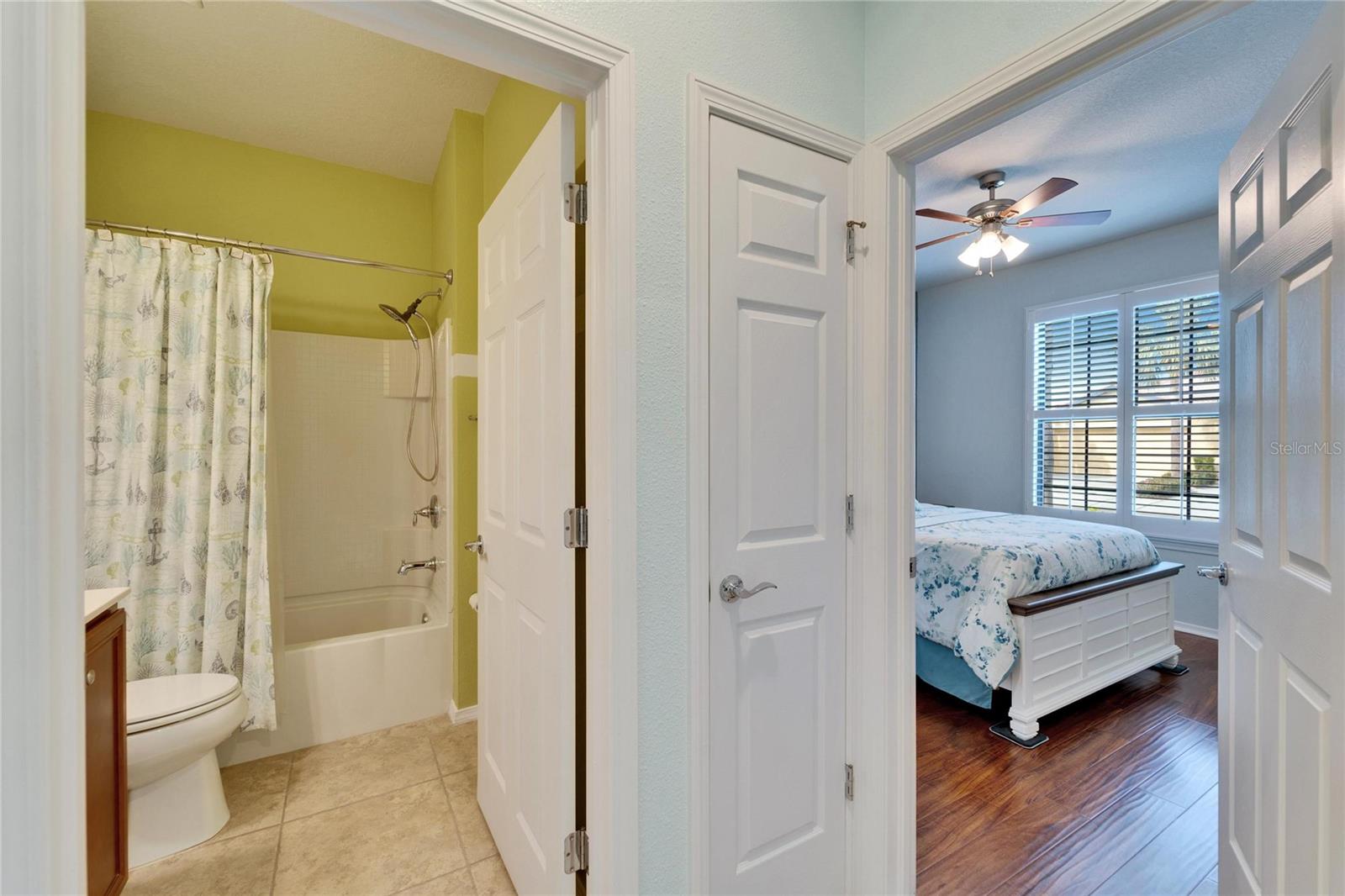 5527 SUNSET FALLS DR, APOLLO BEACH, FL, 33572