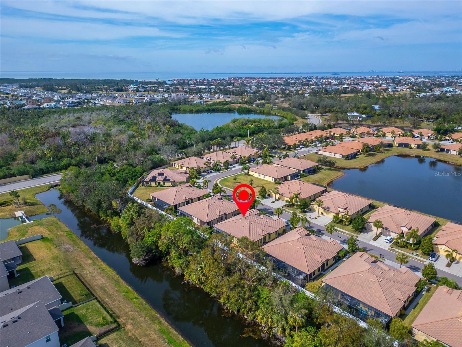 5527 SUNSET FALLS DR, APOLLO BEACH, FL, 33572