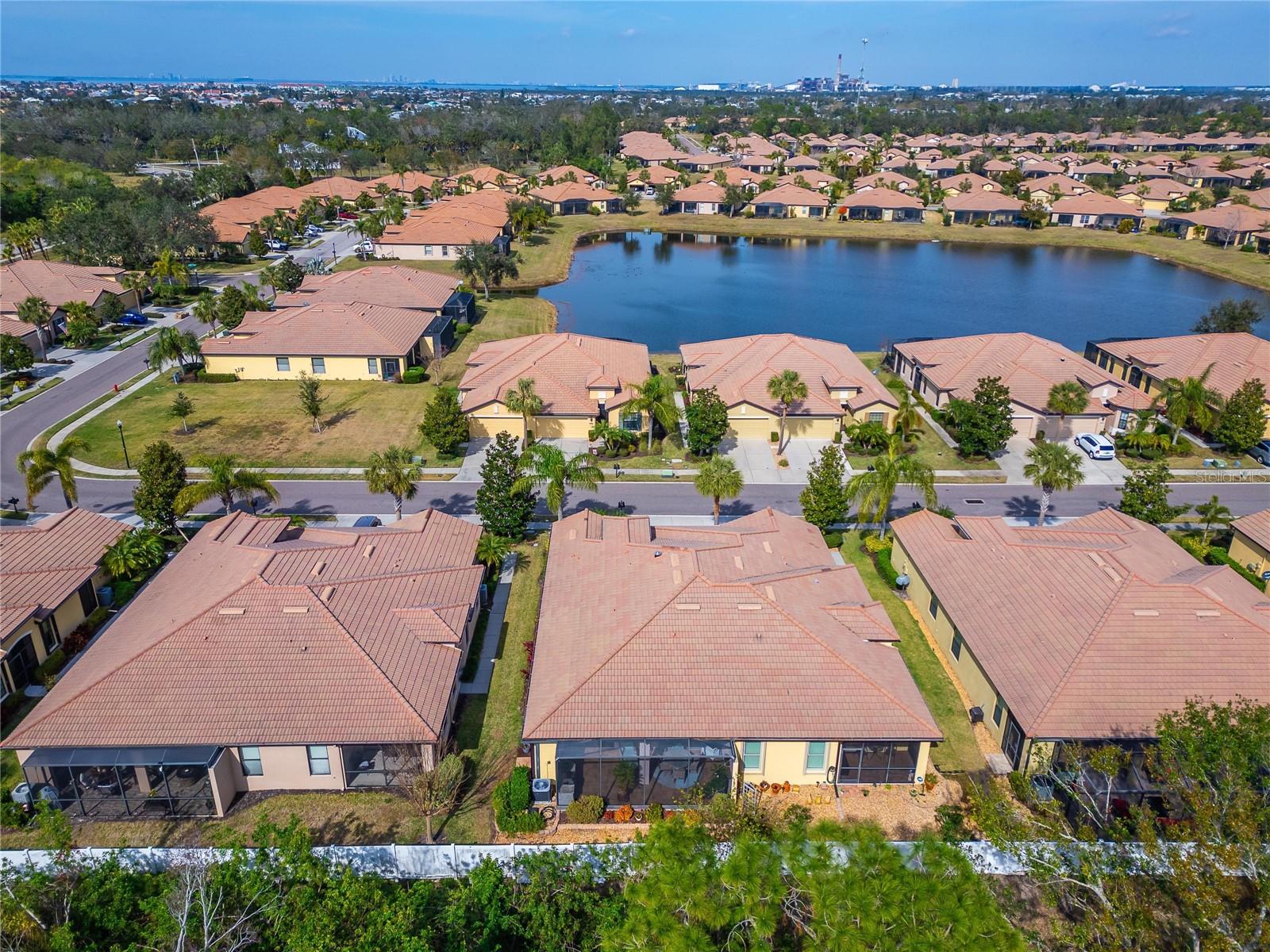 5527 SUNSET FALLS DR, APOLLO BEACH, FL, 33572