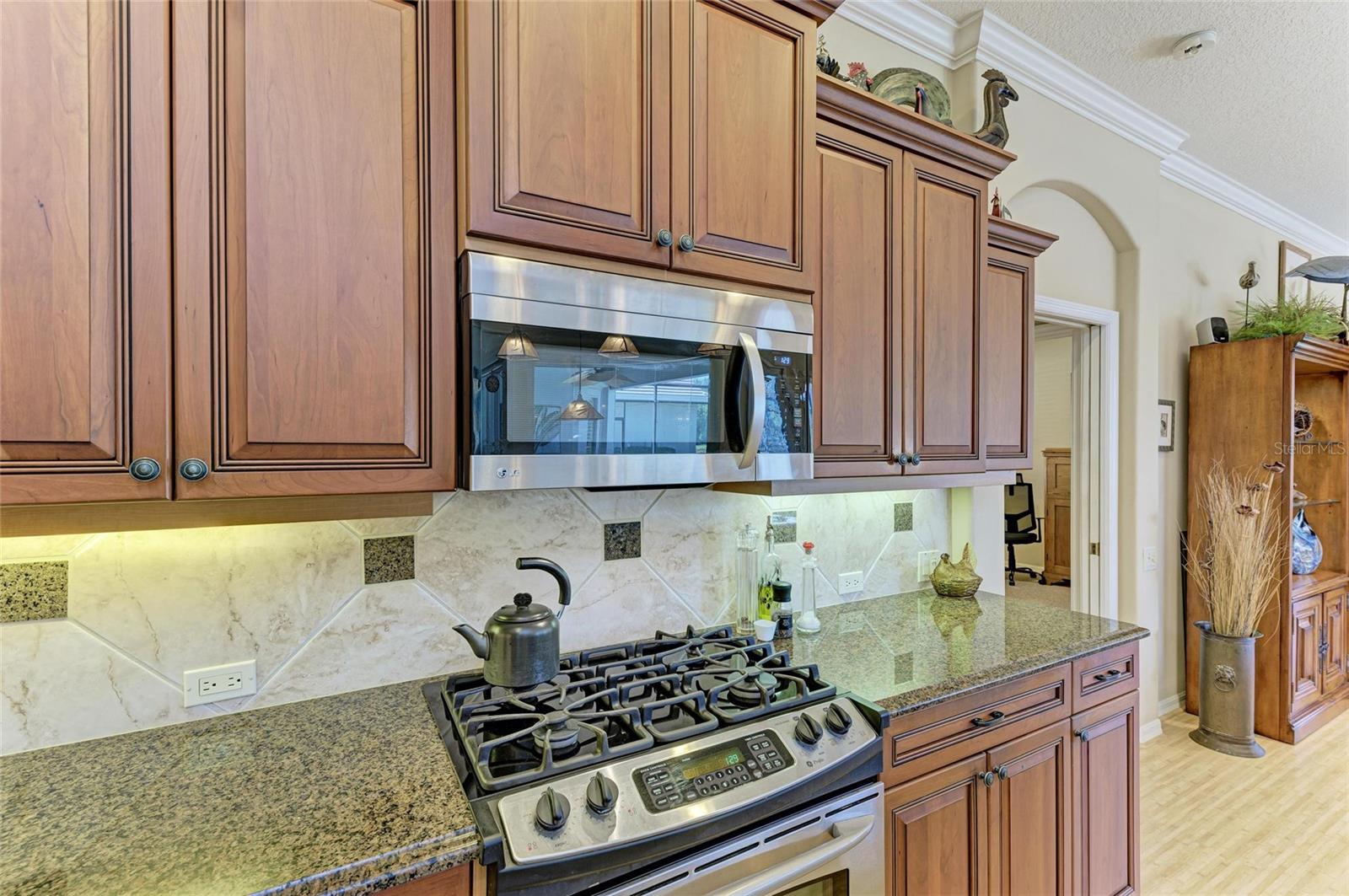 7215 TREYMORE CT, SARASOTA, FL, 34243