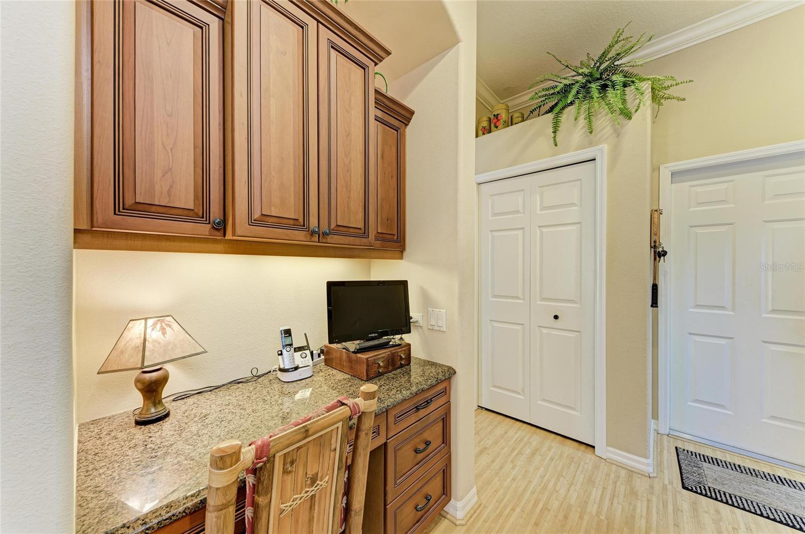 7215 TREYMORE CT, SARASOTA, FL, 34243