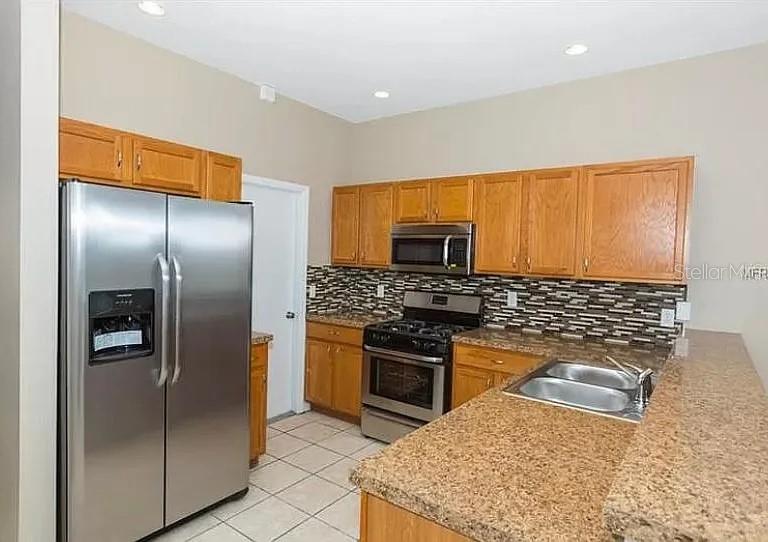 325 PIANO LN, DAVENPORT, FL, 33896