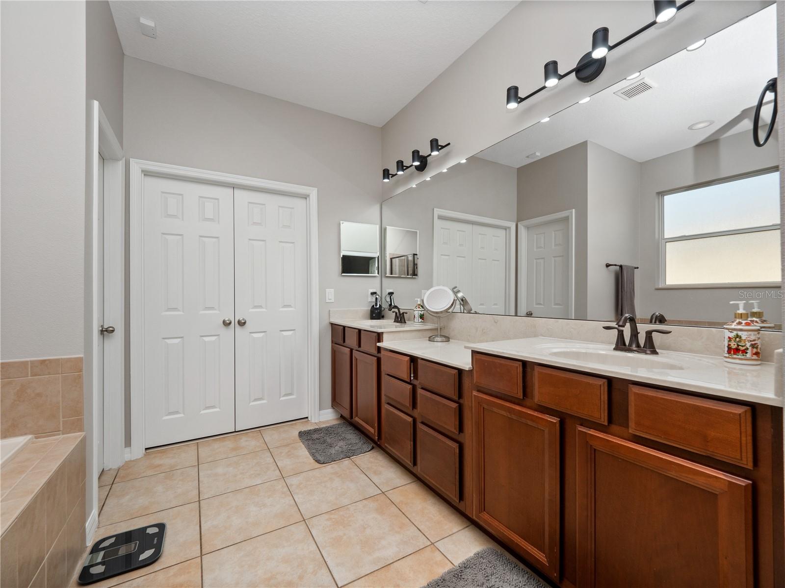 15239 FIRELIGHT DR, WINTER GARDEN, FL, 34787