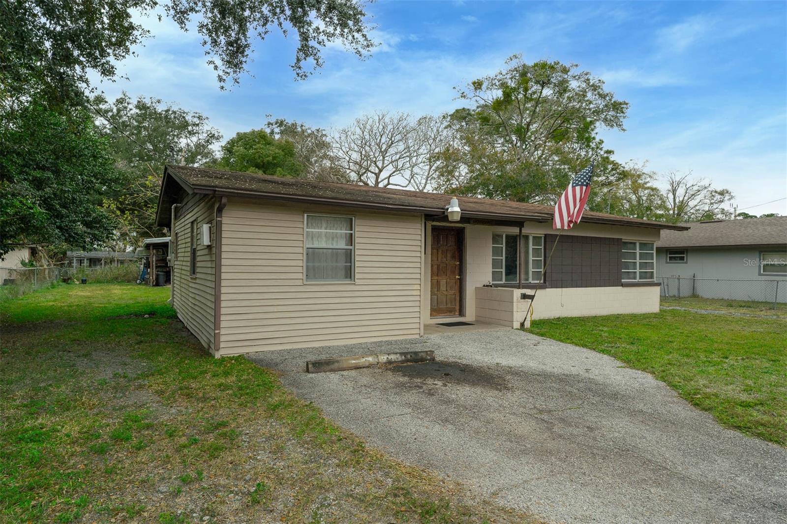 2704 MAGNOLIA AVE, SANFORD, FL, 32773