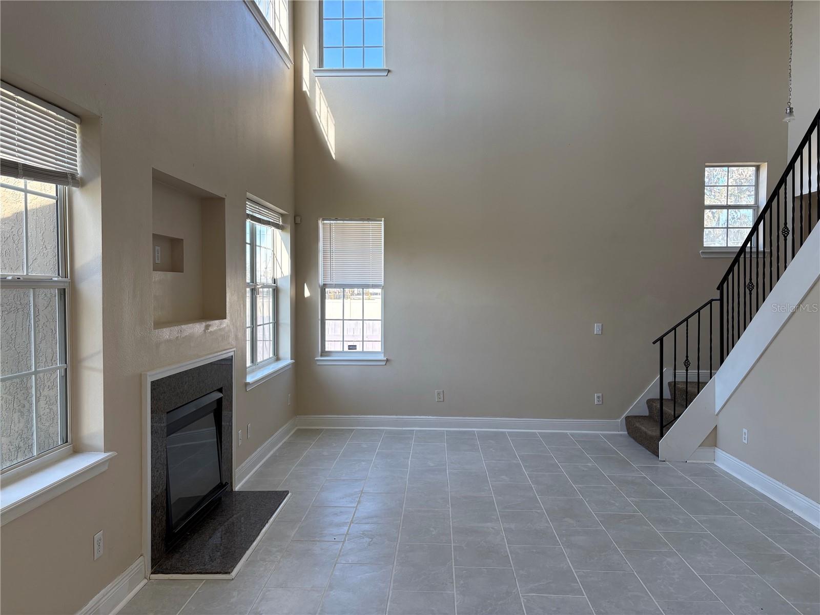 438 PALM DR, SANFORD, FL, 32771