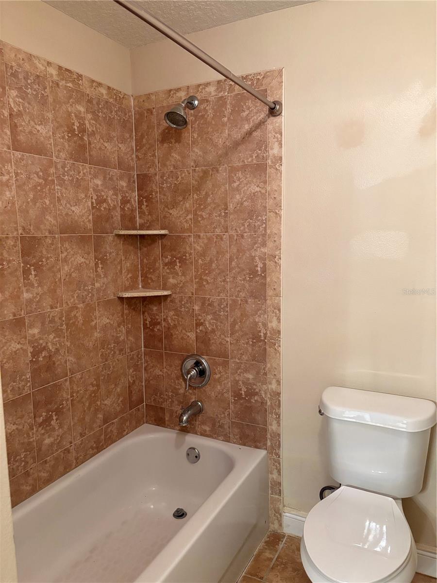 438 PALM DR, SANFORD, FL, 32771