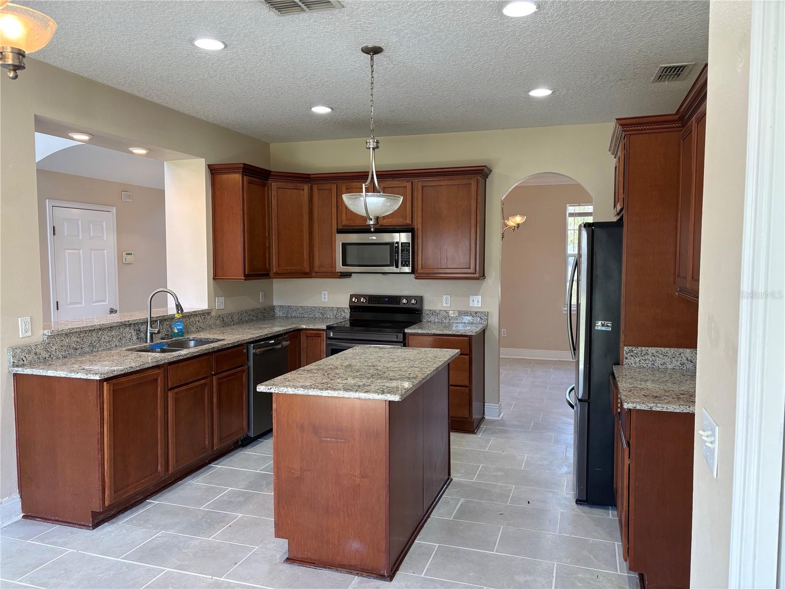 438 PALM DR, SANFORD, FL, 32771