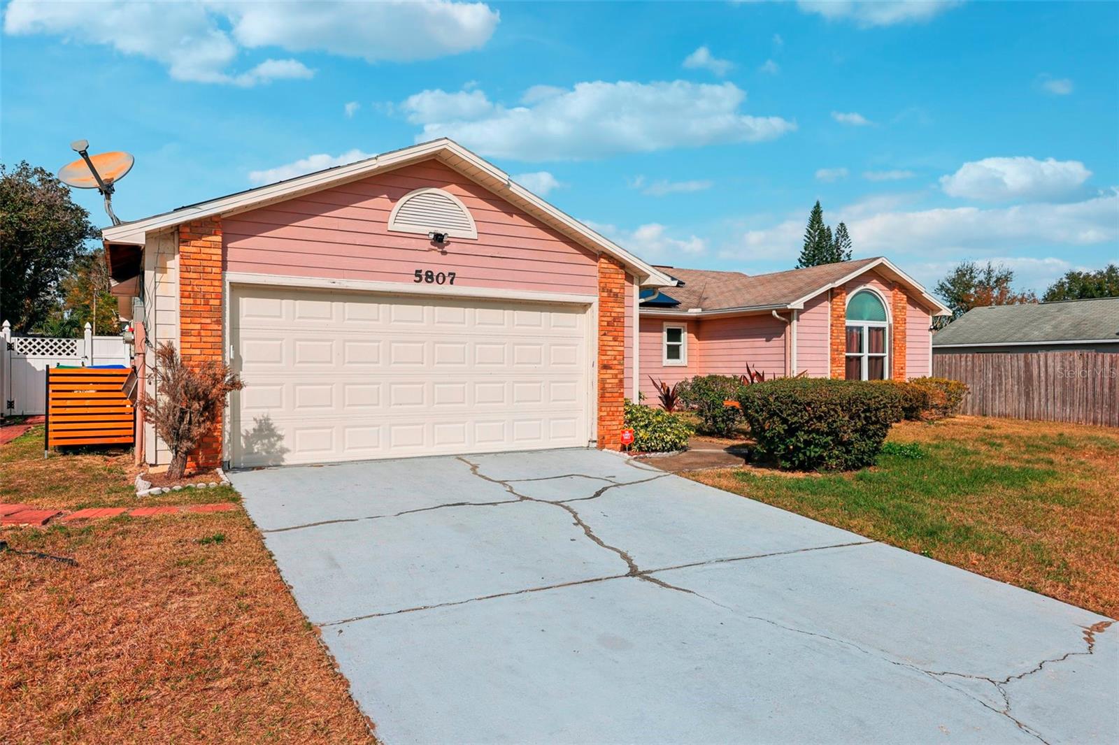 5807 FOX HUNT TRL, ORLANDO, FL, 32808