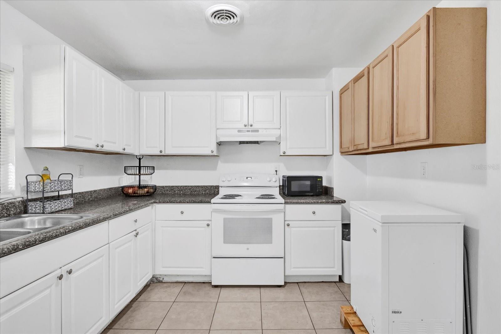 1412 N GARFIELD AVE, DELAND, FL, 32724