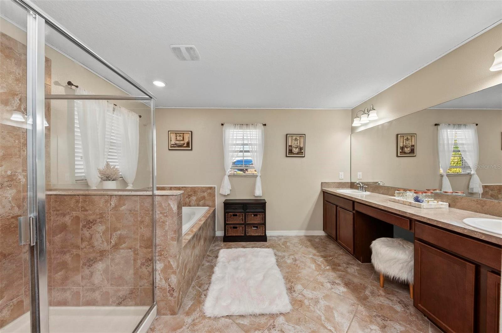 2307 DAKOTA ROCK DR, RUSKIN, FL, 33570