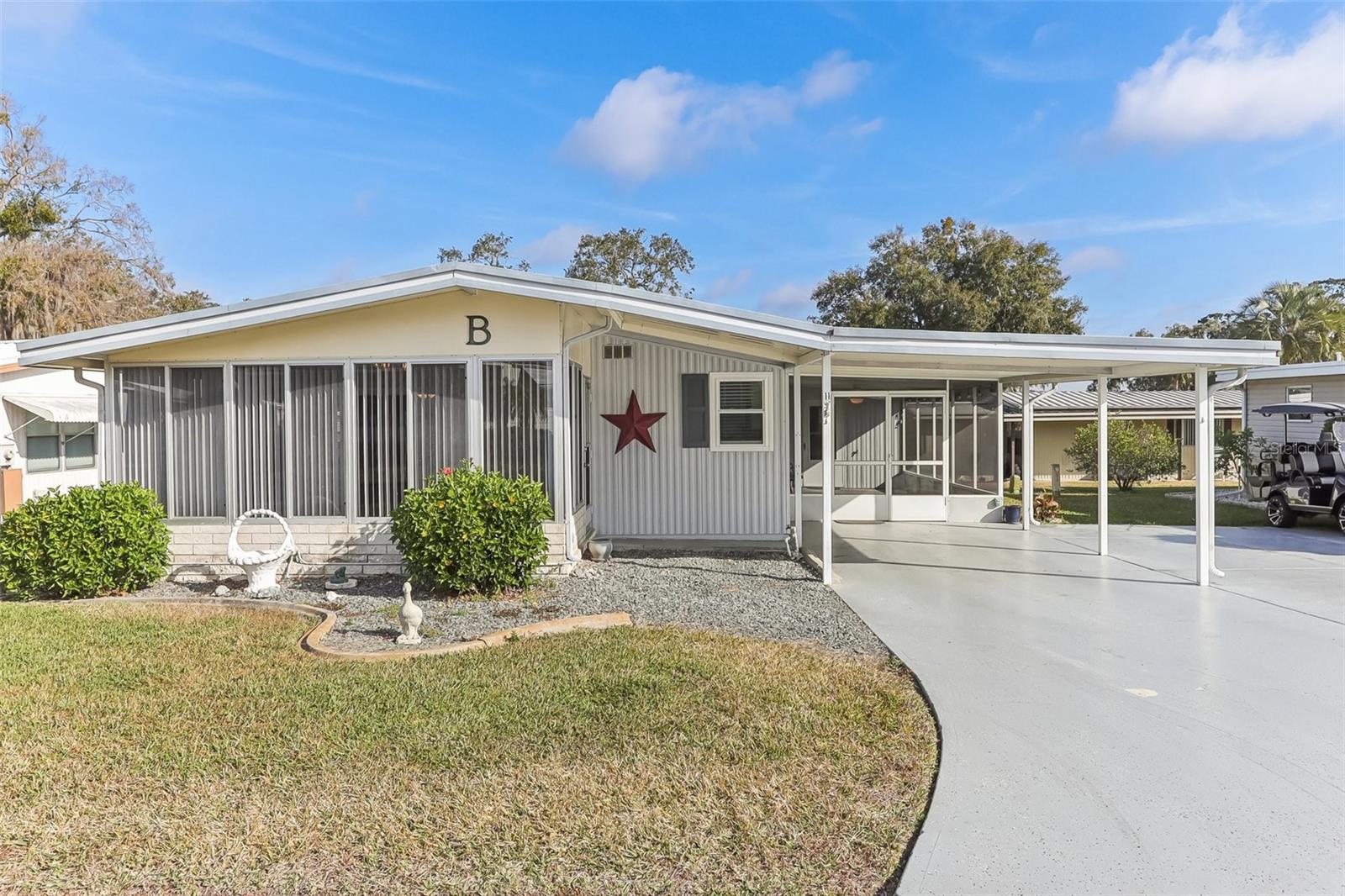 11 ORANGEWOOD DR, FRUITLAND PARK, FL, 34731