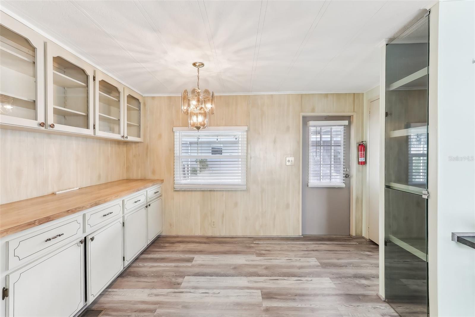 11 ORANGEWOOD DR, FRUITLAND PARK, FL, 34731