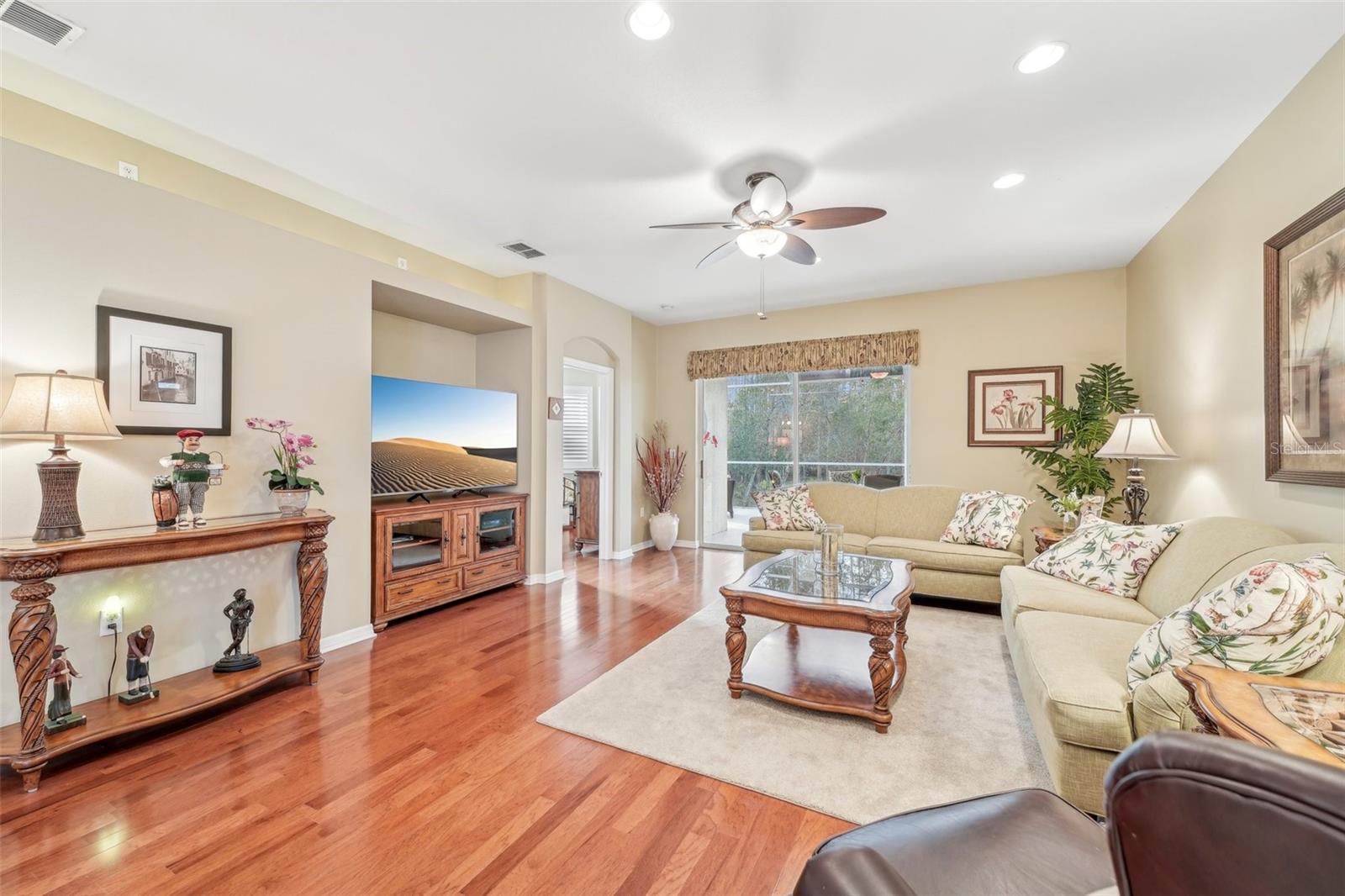 21042 DIAMONTE DR, LAND O LAKES, FL, 34637