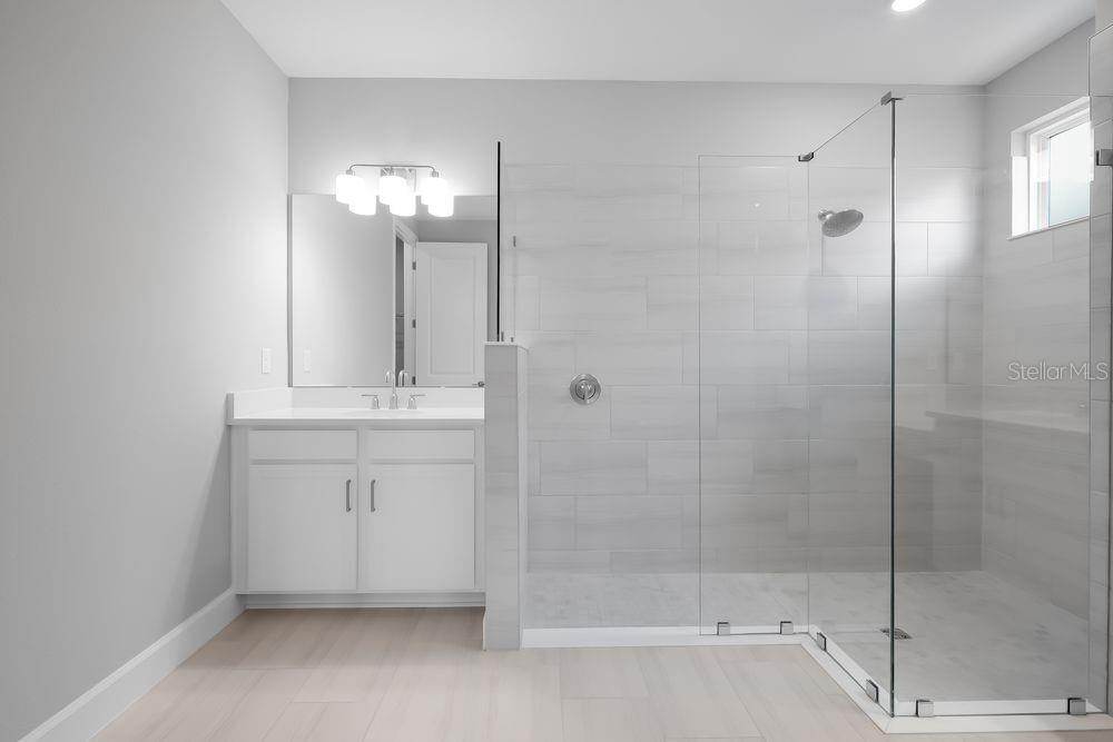 5 GEOSAM DR, PALM COAST, FL, 32137