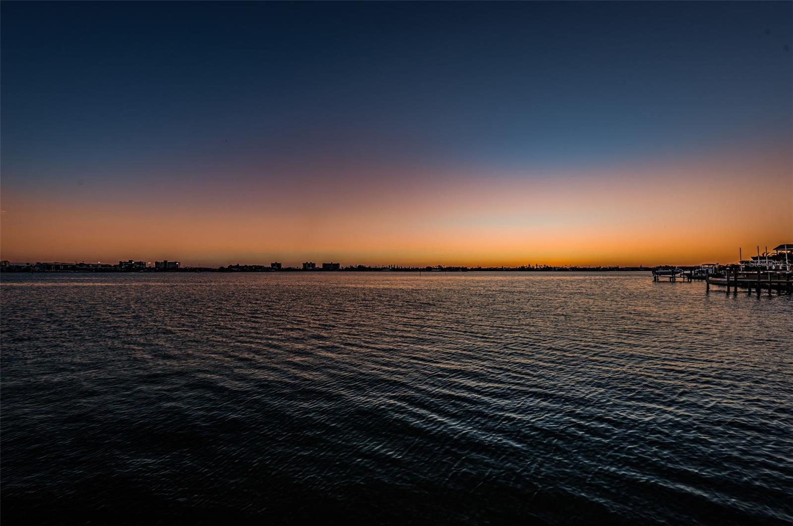 4550 COVE CIR #804, ST PETERSBURG, FL, 33708
