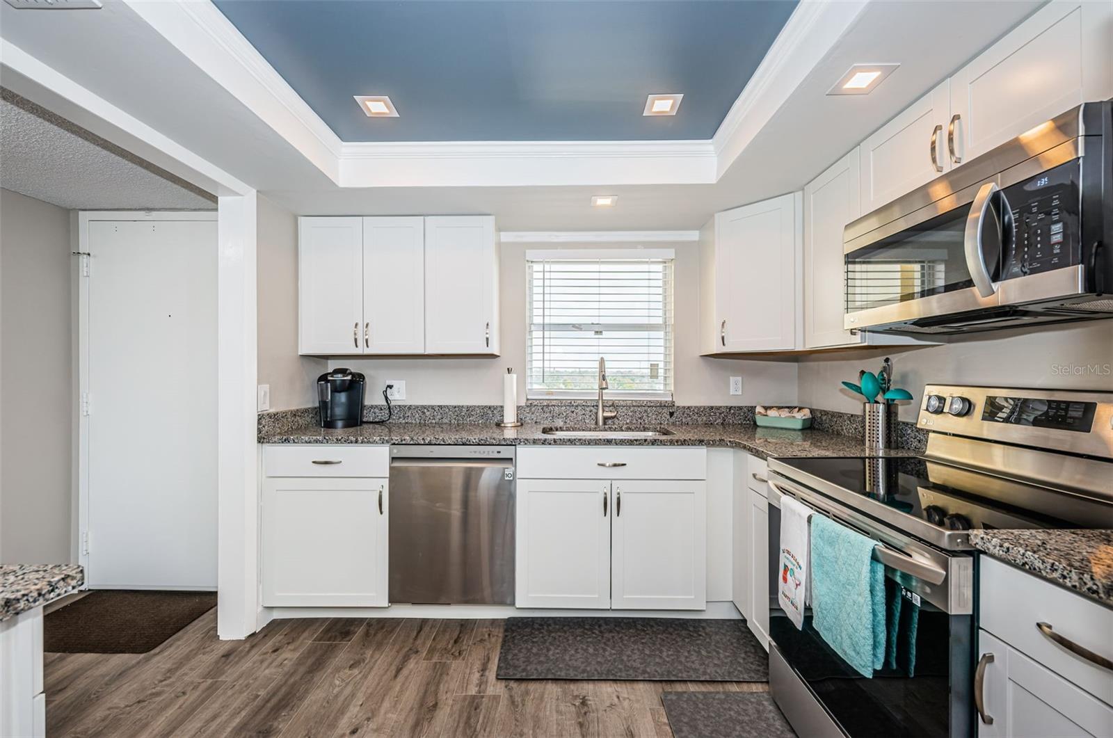 4550 COVE CIR #804, ST PETERSBURG, FL, 33708