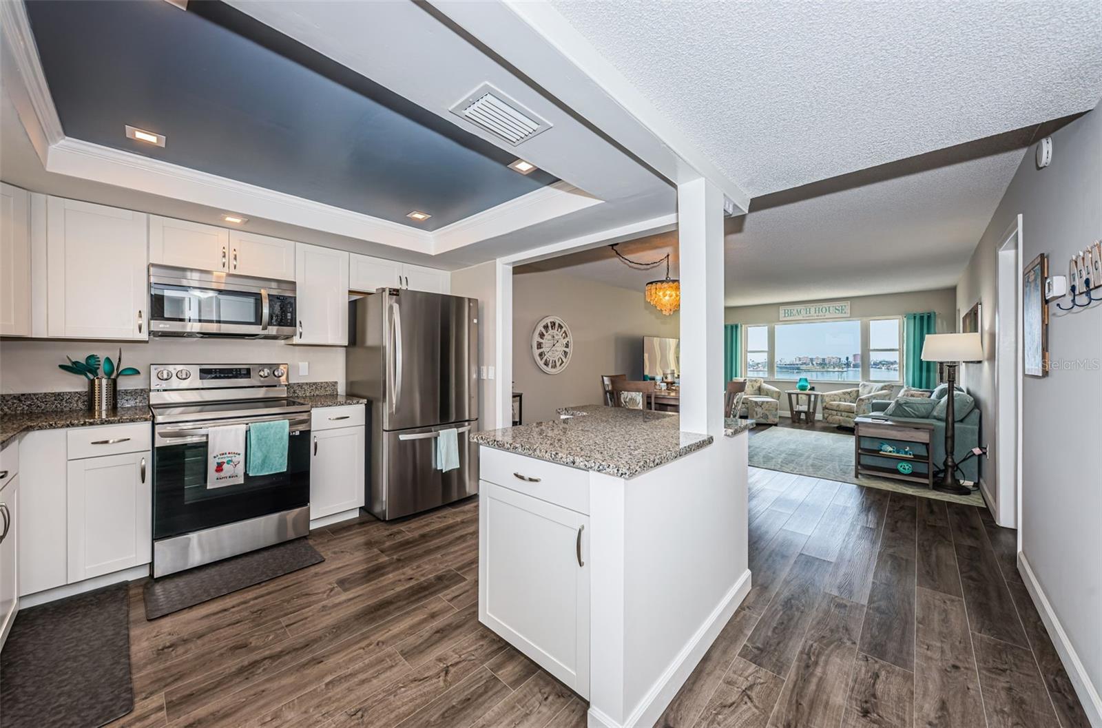 4550 COVE CIR #804, ST PETERSBURG, FL, 33708