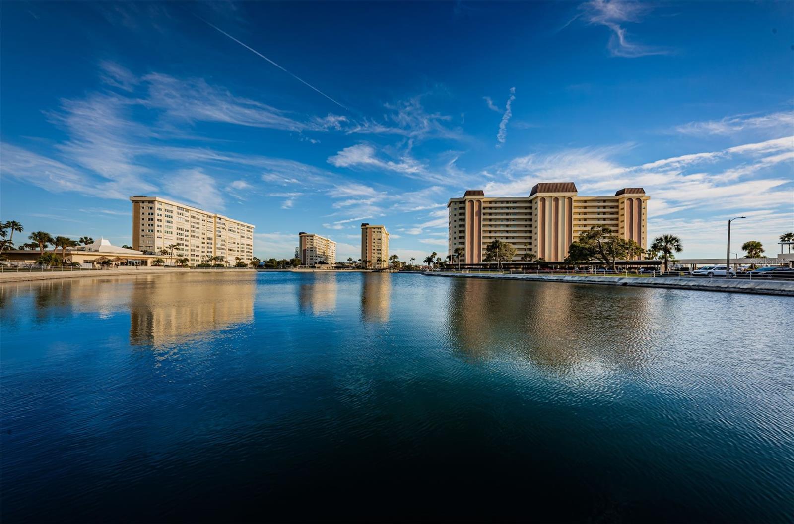 4550 COVE CIR #804, ST PETERSBURG, FL, 33708