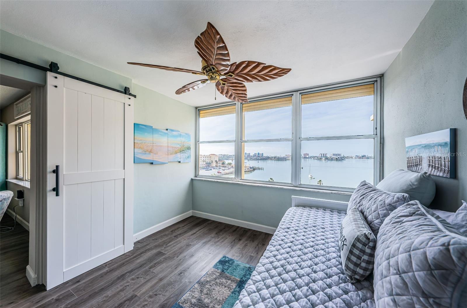 4550 COVE CIR #804, ST PETERSBURG, FL, 33708