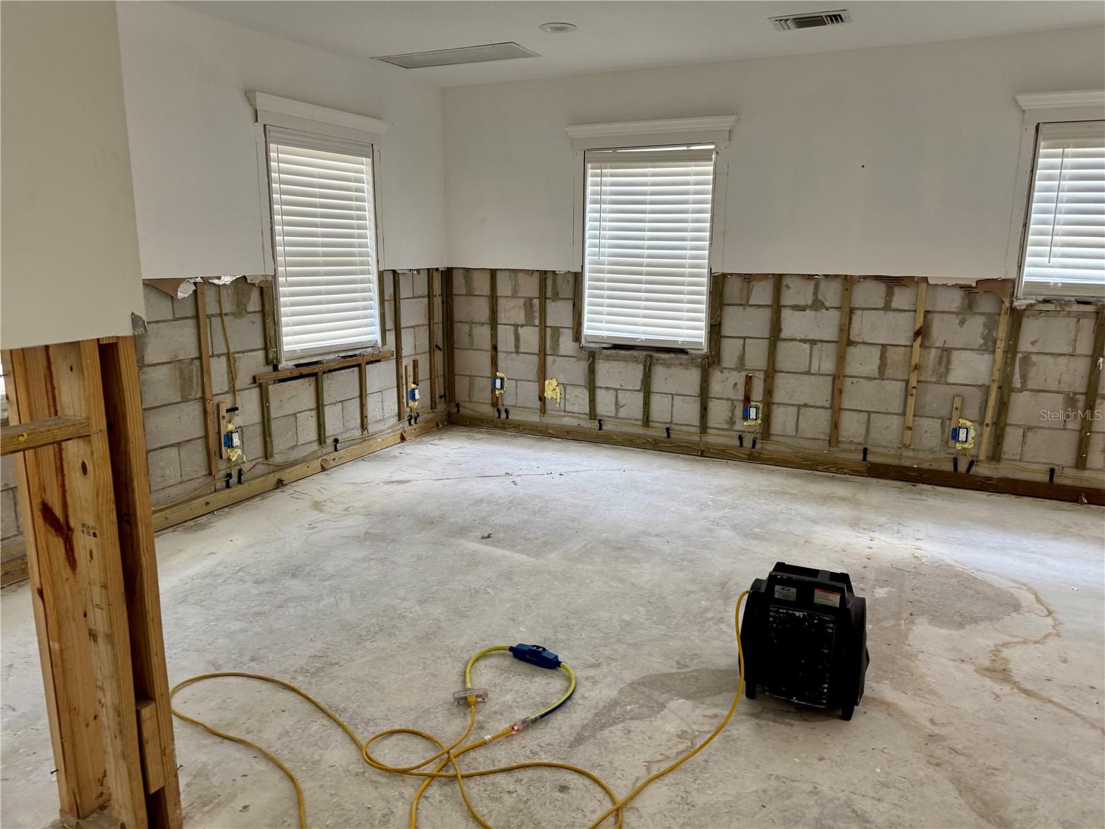 4826 W SAN JOSE ST, TAMPA, FL, 33629