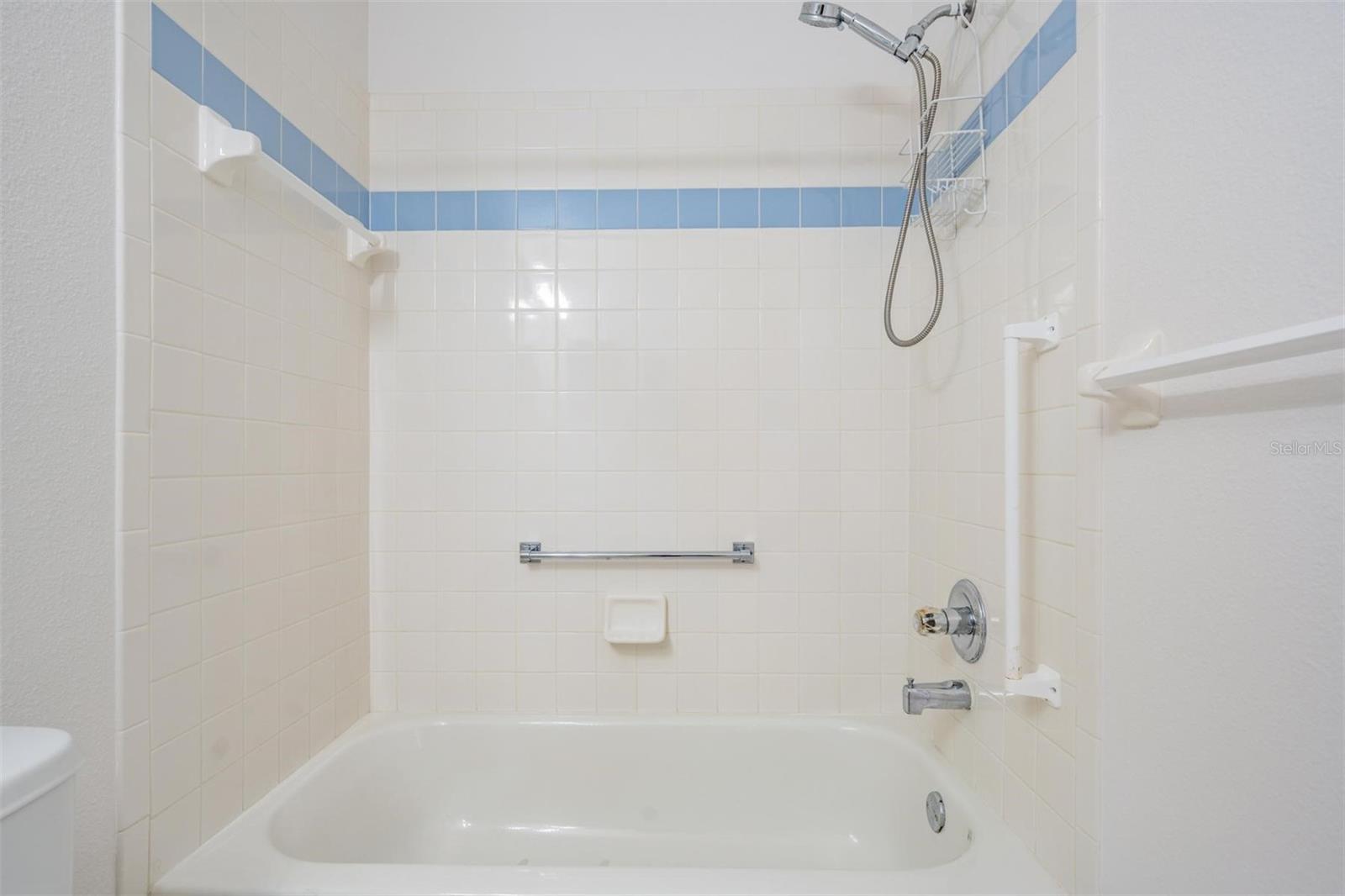 6214 CLARK LAKE DR, NEW PORT RICHEY, FL, 34655