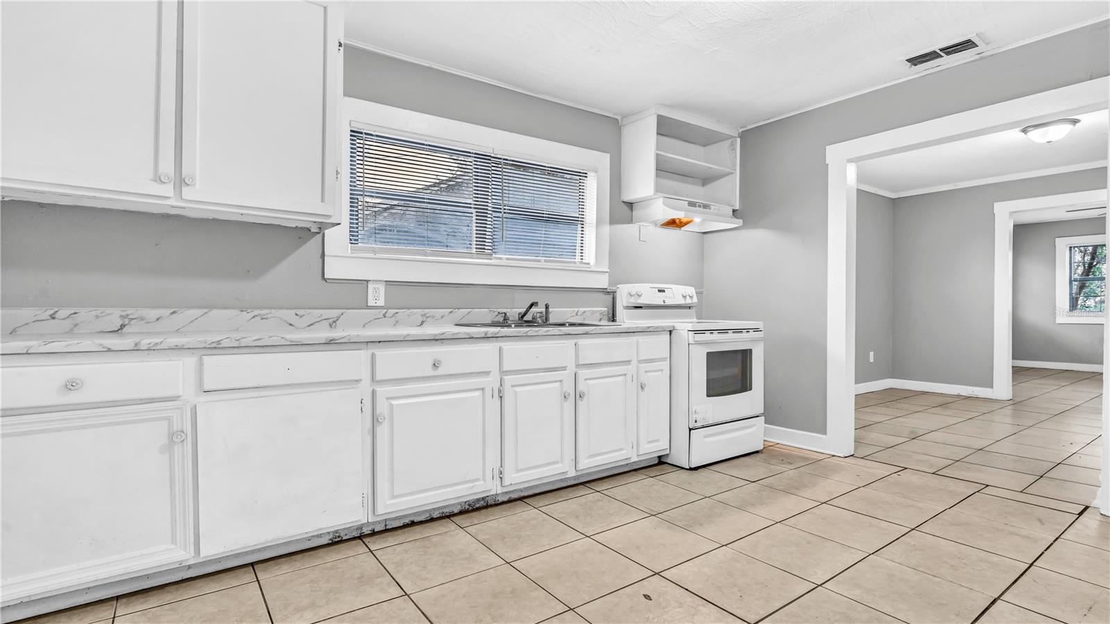 3610 15TH AVE S, ST PETERSBURG, FL, 33705