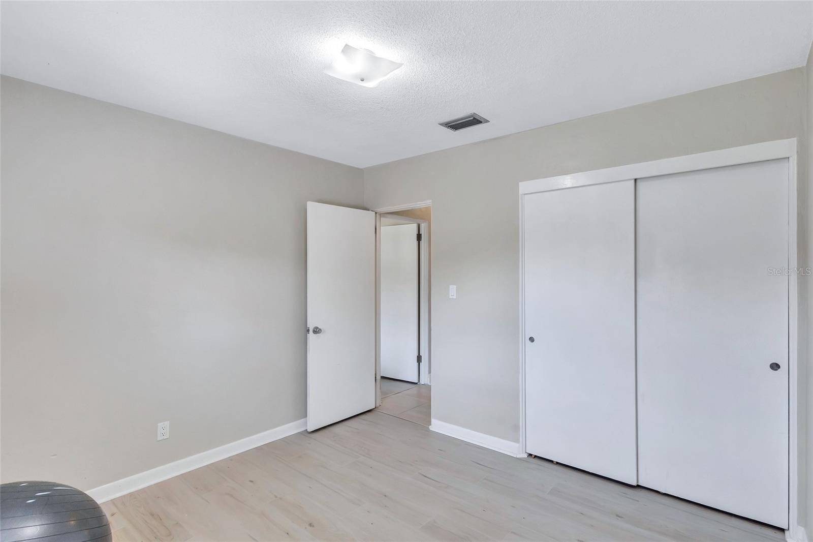 8532 KUMQUAT AVE, SEMINOLE, FL, 33777