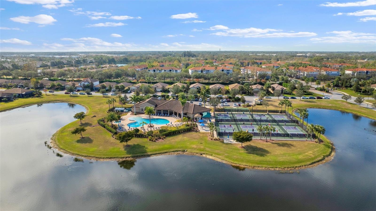 114 BABBLING BROOK RUN, BRADENTON, FL, 34212