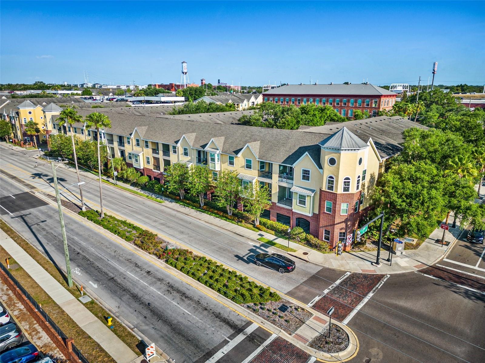 1910 E PALM AVE #8106, TAMPA, FL, 33605