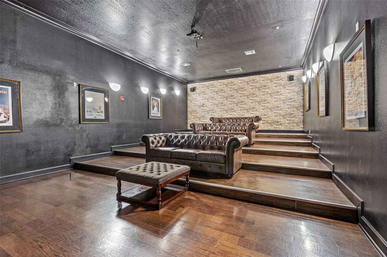 1910 E PALM AVE #8106, TAMPA, FL, 33605