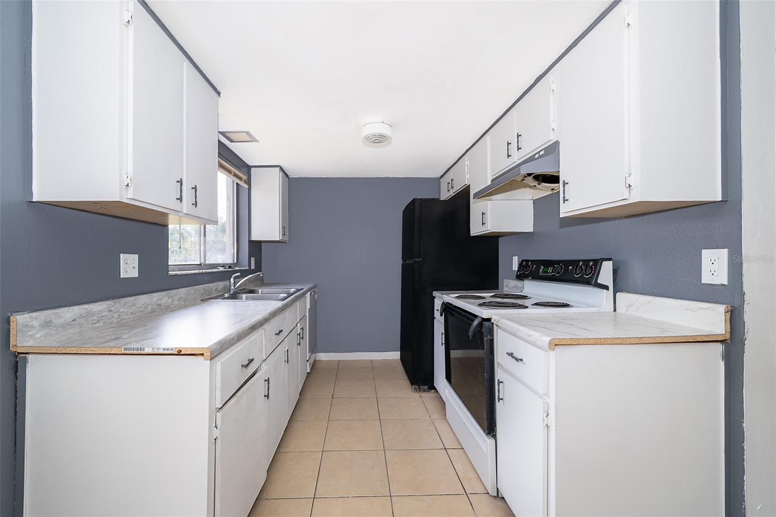 LAUREL HILLS, ORLANDO, FL, 32818