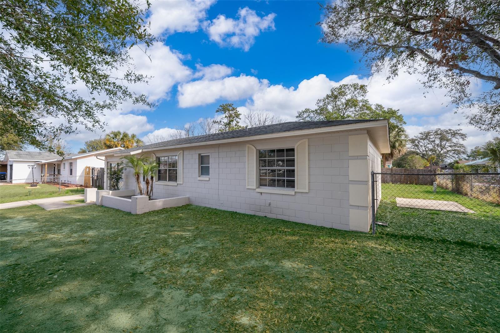 LAUREL HILLS, ORLANDO, FL, 32818