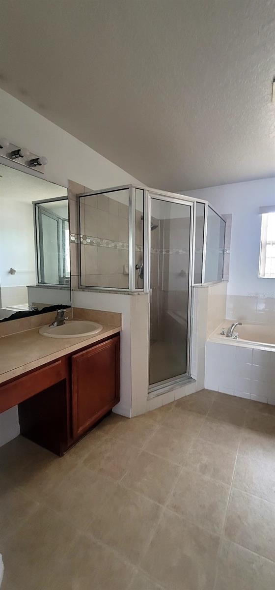 1920 MANATEE DR, KISSIMMEE, FL, 34759