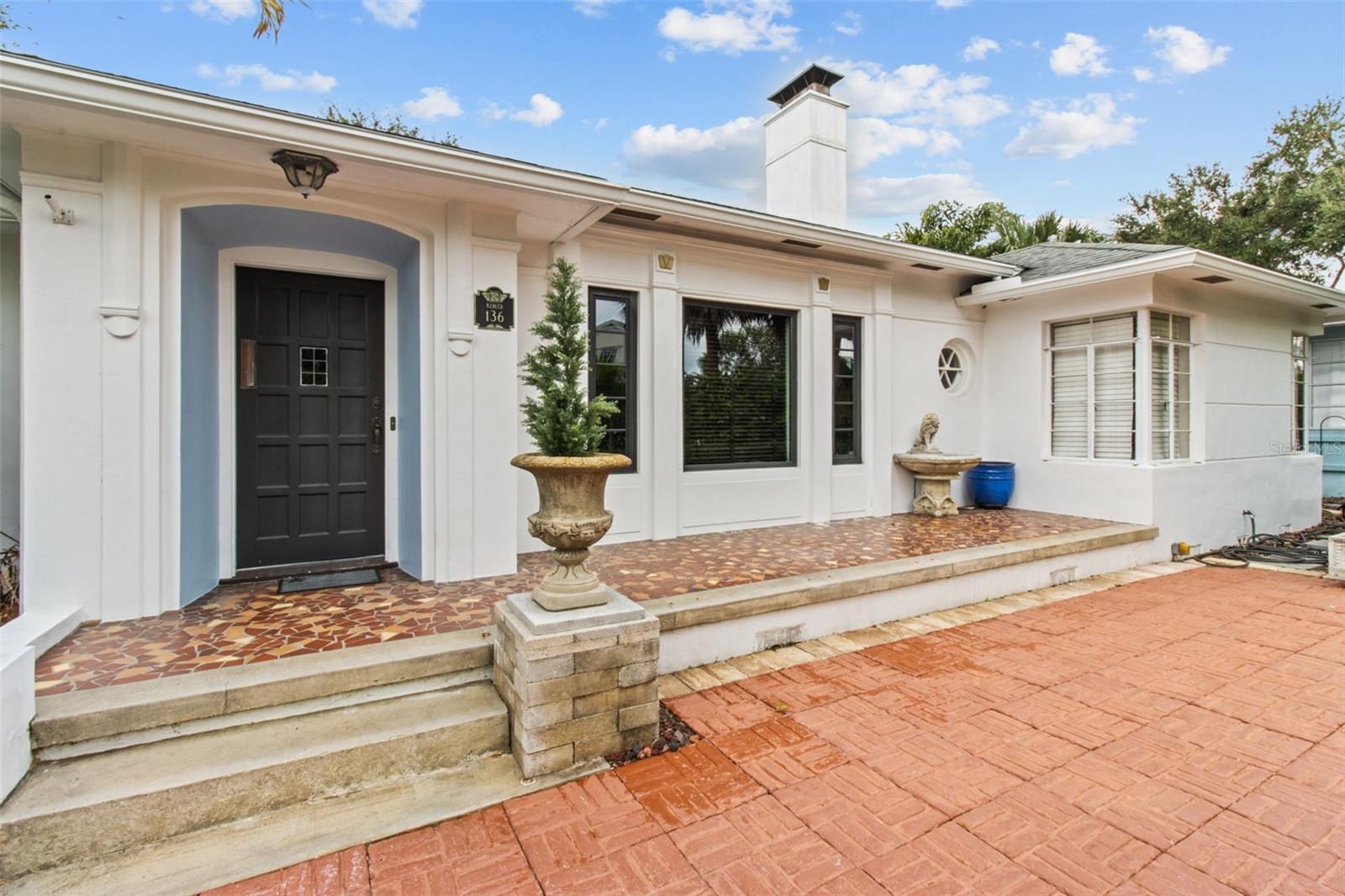 136 26TH AVE NE, ST PETERSBURG, FL, 33704