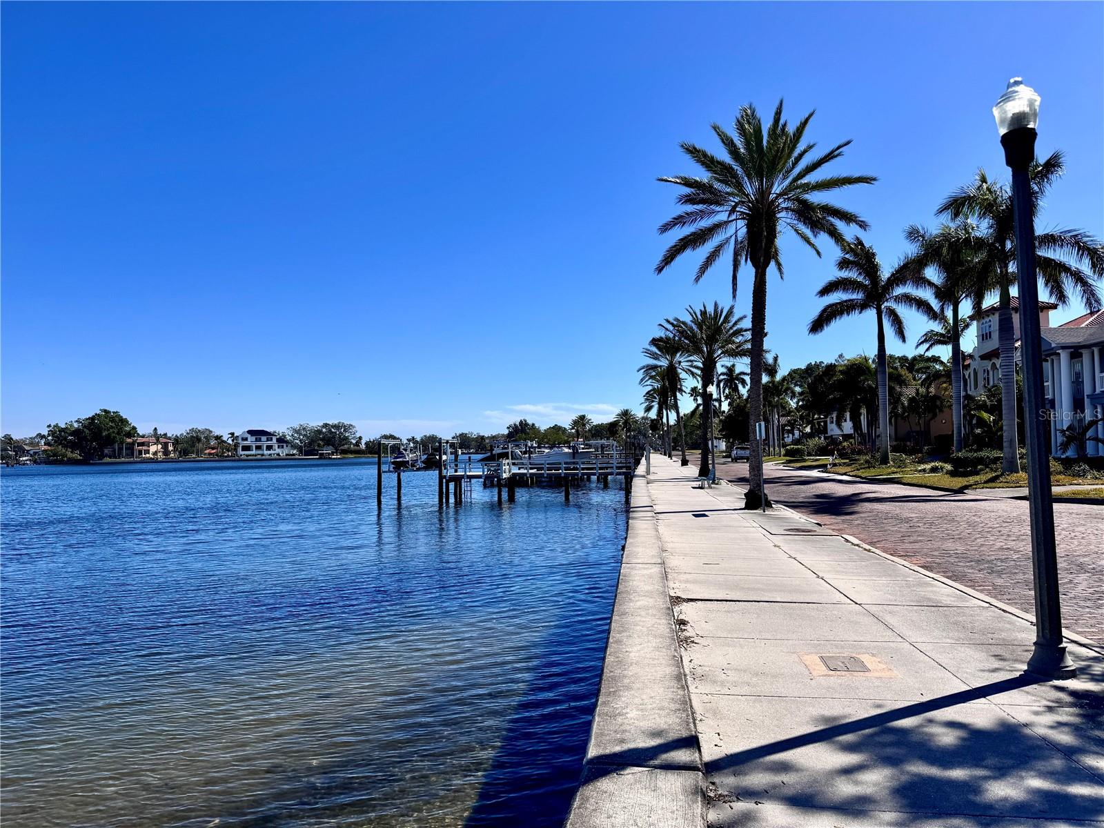 136 26TH AVE NE, ST PETERSBURG, FL, 33704