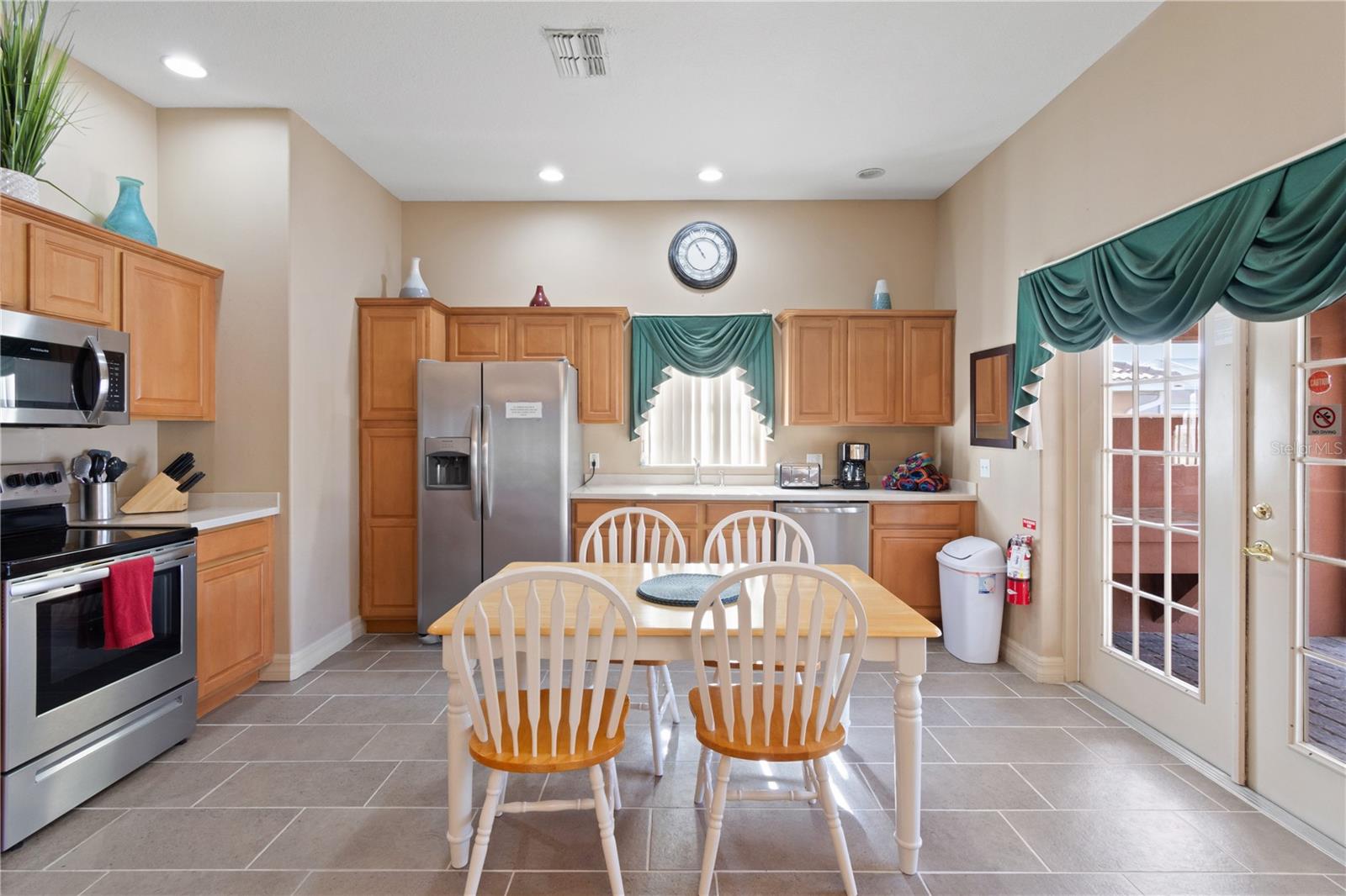 205 VISTA VIEW DR, DAVENPORT, FL, 33897