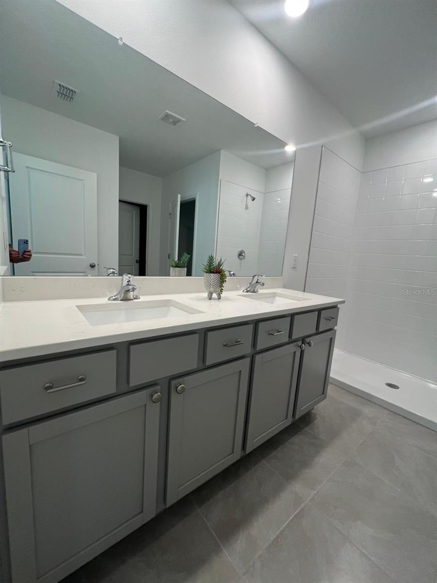 2863 WIDEWATER WAY, ZEPHYRHILLS, FL, 33541