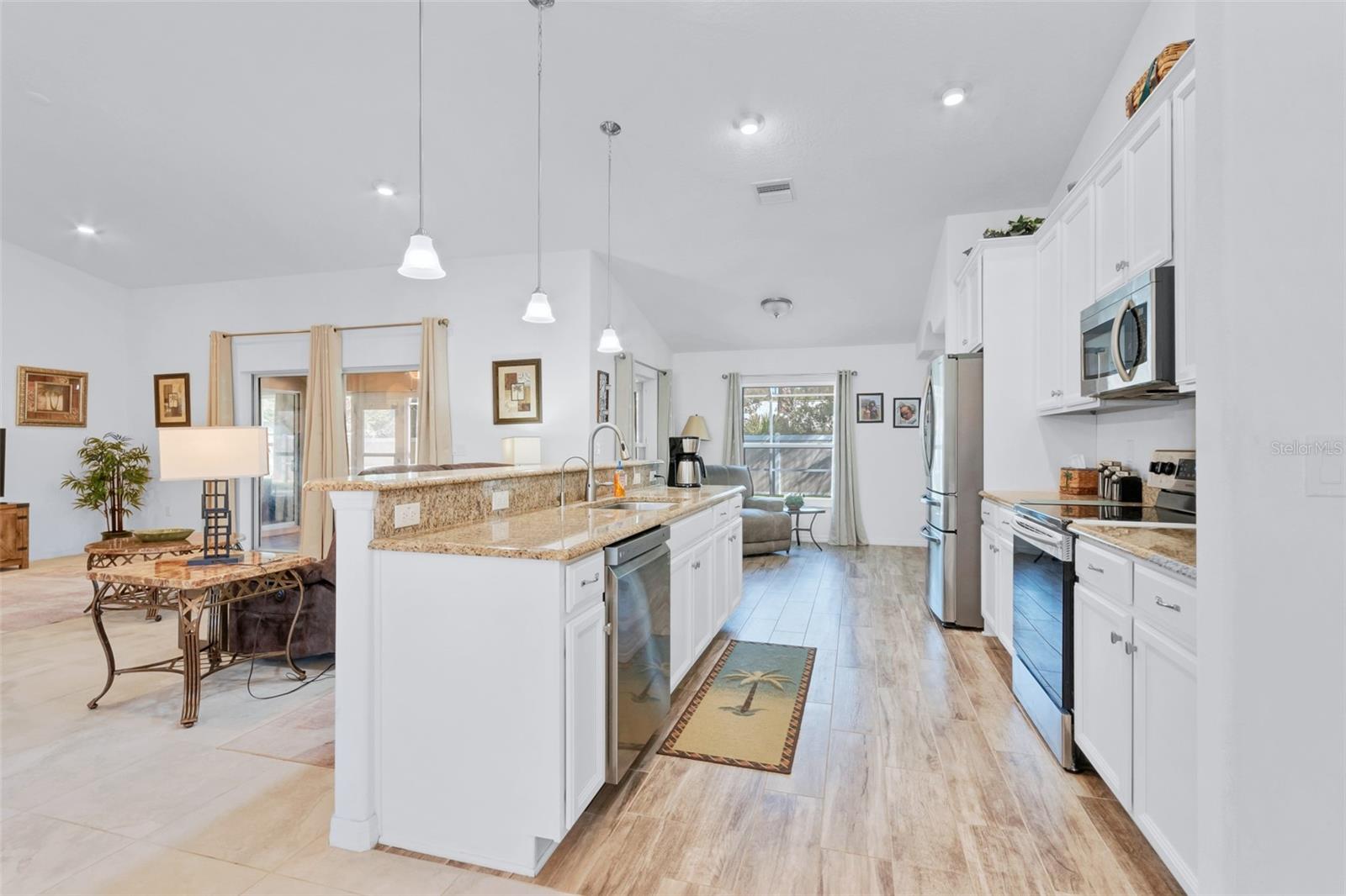 68 BRITTANY LN, PALM COAST, FL, 32137