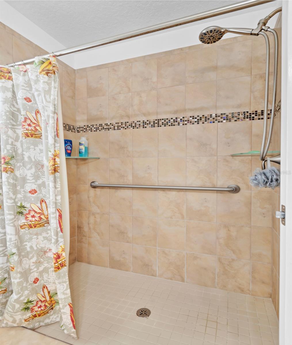 68 BRITTANY LN, PALM COAST, FL, 32137