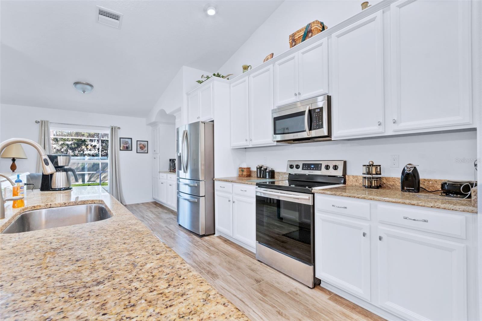 68 BRITTANY LN, PALM COAST, FL, 32137