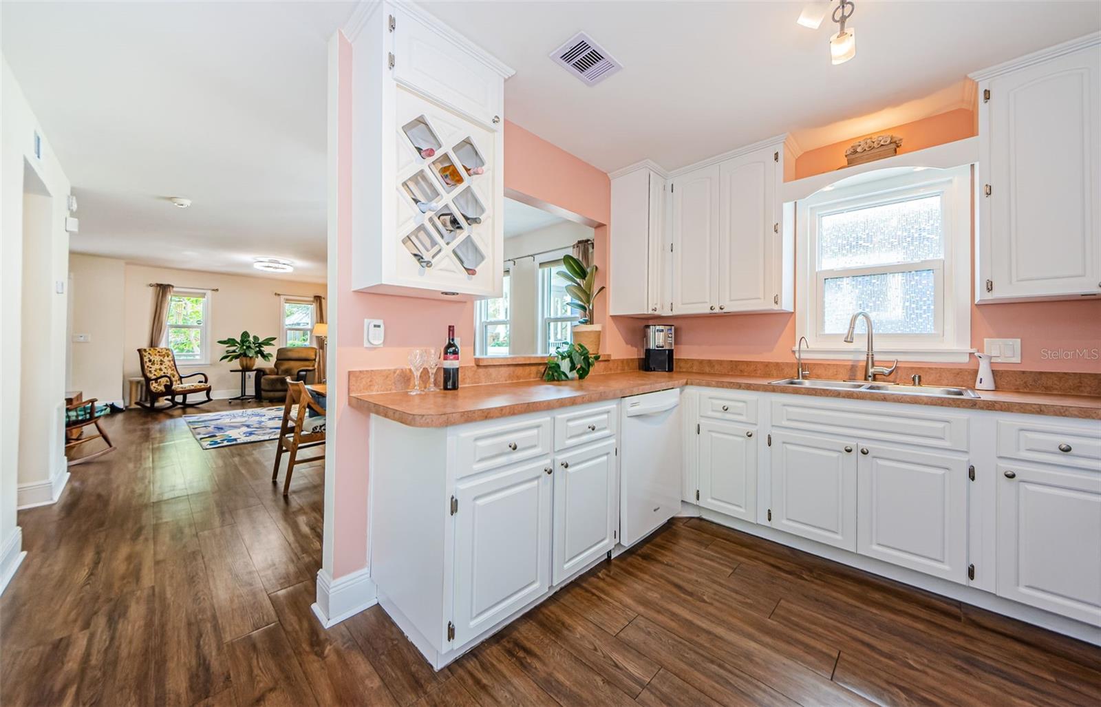 308 E ROSS AVE, TAMPA, FL, 33602