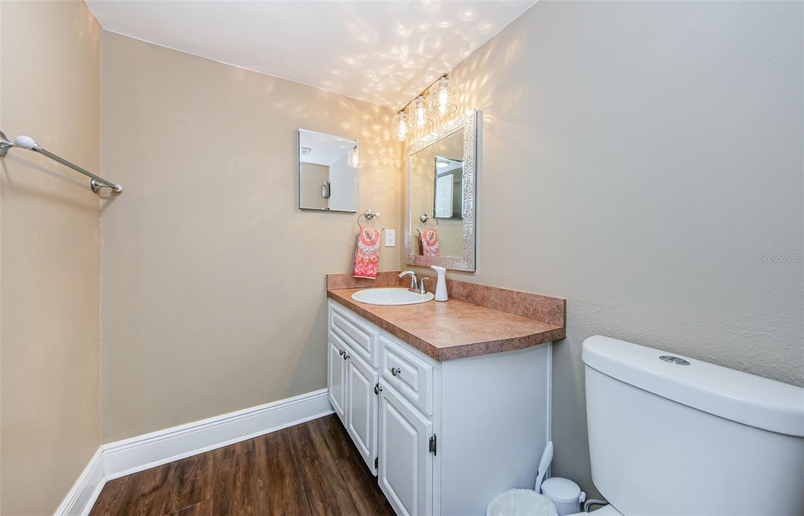 308 E ROSS AVE, TAMPA, FL, 33602