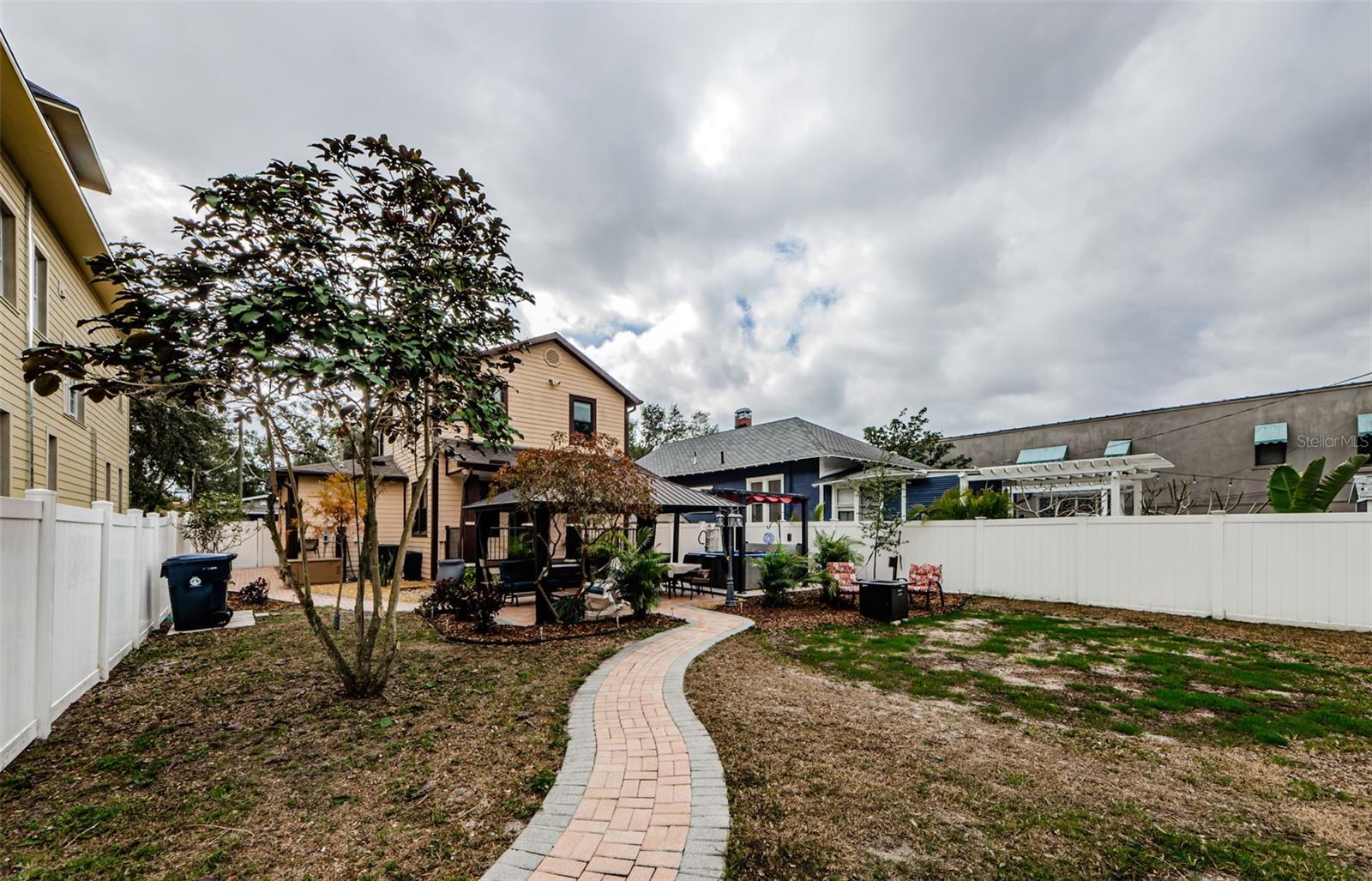 308 E ROSS AVE, TAMPA, FL, 33602