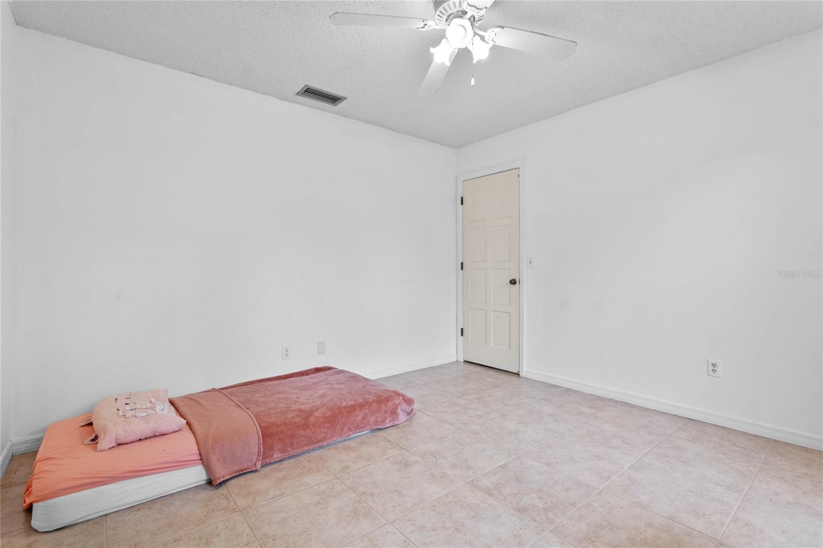 2032 GOLDEN ARM RD, DELTONA, FL, 32738