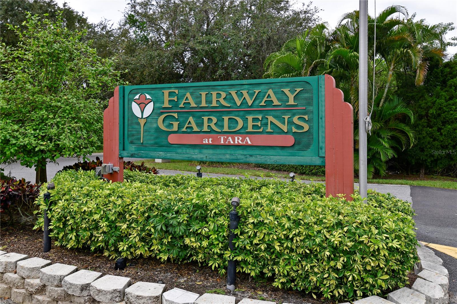 6589 FAIRWAY GARDENS DR #202, BRADENTON, FL, 34203