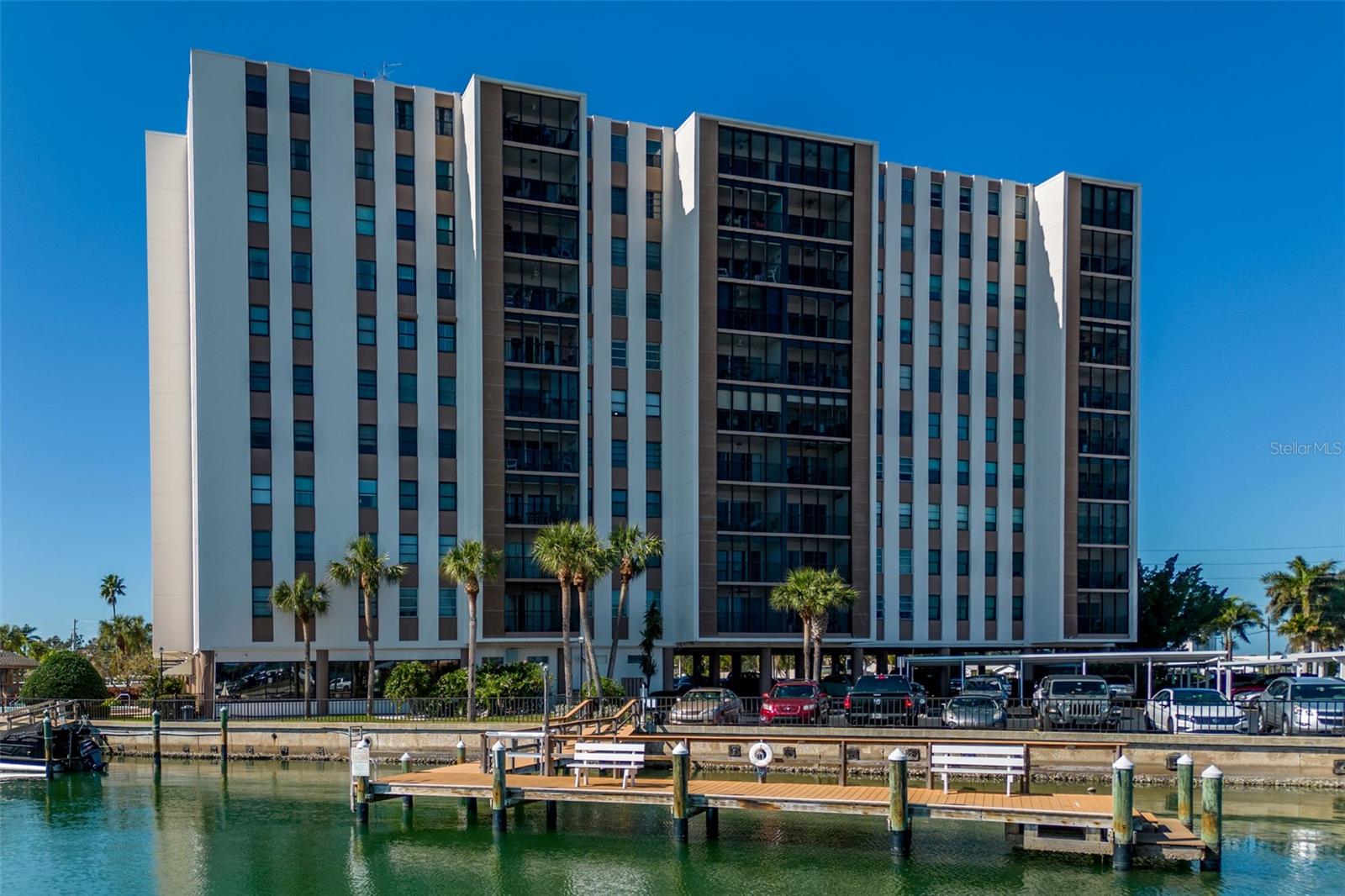 10355 PARADISE BLVD #207, TREASURE ISLAND, FL, 33706