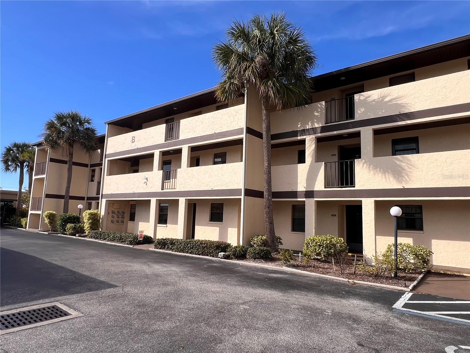 2395 HARBOR BLVD #324B, PORT CHARLOTTE, FL, 33952