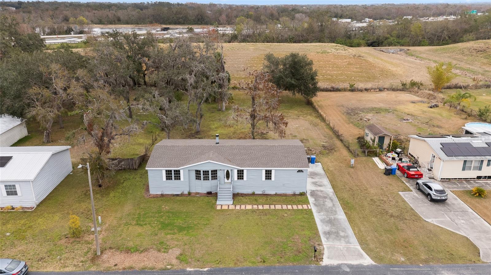 9155 WOOD TERRACE DR, TAMPA, FL, 33637